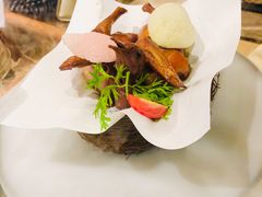 爆汁脆皮乳鸽-虾饺妹·酒家(海珠广场店)