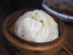蟹黄大汤包-淮扬楼(文港路店)