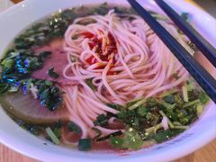 兰州牛肉面-小灶派· 地道兰州牛肉面(宏发大厦店)
