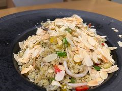 -杏荟旋转餐厅(广州爱群店)