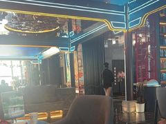 -屋有岛沉浸游戏旗舰店(中山公园店)