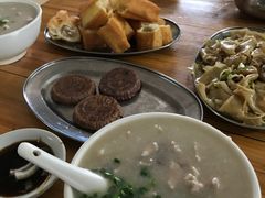 -洲心街道青联村镜记烧肉