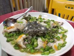 青青椒蒸鱼-舒味姜母鸭·沙茶面(湖里店)