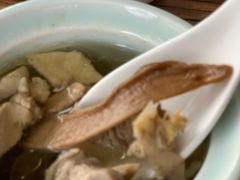 一盅特别的鸡汤-听香·678茶铺(猛追湾店)