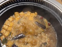 -锅老头海鲜铁锅炖