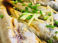 -渔中舟海鲜大排档(普陀沈家门店)