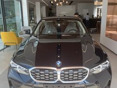 -宁波宝信宝马4S店(江北日湖店)