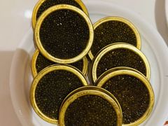 -雍容荟活帝王蟹活龙虾自助(苏宁旗舰店)