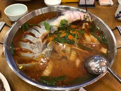 -新凯里酸汤鱼(飞山街店)