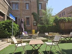 -麦落精酿啤酒餐吧(先农大院店)