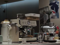 -SAFARI COFFEE