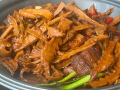 老底子竹笋干红烧肉-野蔓果·山野菜(西湖景区·龙井茶田店)