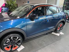 -领克中心(大连万利行)