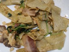 -黄泥岗·地道湖北菜(奥特莱斯店)