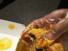 芝士熔岩牛肉汉堡-前进5路汉堡炸鸡(前进五路店)