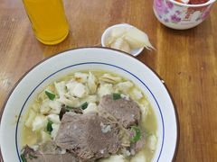 羊肉泡馍-刘信牛羊肉小炒泡馍(回民街店)