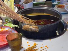 -钢管厂五区小郡肝串串香(蜀都万达店)