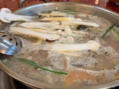 -老石黑山羊毛驴肉火锅(金凯广场店)