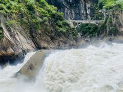 -丽江虎跳峡景区-售票处