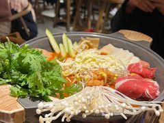 -冰川冷面·延边菜·炭烤串(观前店)