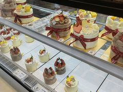 -花花卷卷·鲜食蛋糕(静安久光百货店)