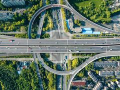 -DJI大疆(深圳华强北曼哈授权体验店)