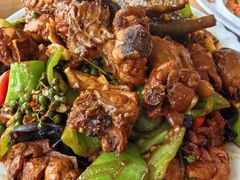 -美顺香食府鱼头老店(雪野湖店)