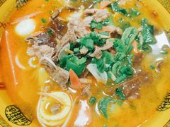 三鲜汤粉-眼镜饺子馆