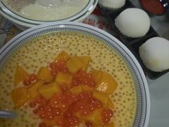 杨枝双皮奶-黄师奶甜品店