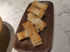 大黄黏米饼-奉天小馆·非遗东北菜(济南万象城店)