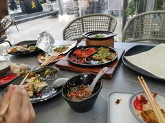 -何师烧烤Pro ·江湖川菜·小龙虾·精酿(太古里旗舰店)