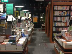 -SISYPHE BOOKS西西弗书店(龙湖滨江天街店)