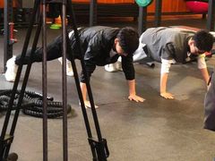 -齐岸健身(花园城店)