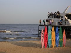 -北戴河碧螺塔海上酒吧公园