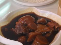 -万山楼海鲜酒家·二十三年老字号