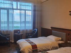 -青海湖大酒店