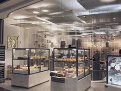 面包甜点陈列柜-奈雪的茶(市百一店)