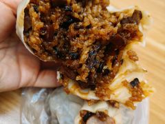 -白玉兰食品甜凤店(合生汇店)