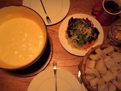 -Geneva日内瓦餐厅(西郊宝成花苑店)