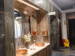 -哈啾嗨·新概念蒙餐(红星新城店)