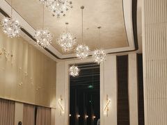 -浅深(世茂滨江精品店)