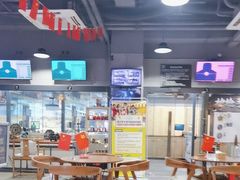 -都市枪神实弹射击俱乐部