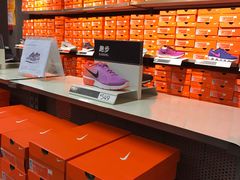 -NIKE佛山胜利换季优惠店