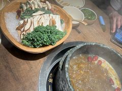 -蘑界·野生菌火锅(深业上城店)