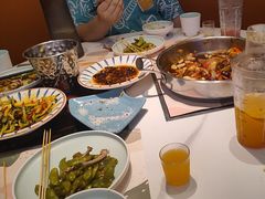 -黄记煌三汁焖锅(新佳丽江汉路店)