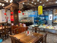 大堂-松沪名灶·豆浆鱼头·新上海菜(飞航吾悦广场店)
