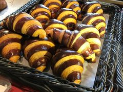-Salon de The de Joel Robuchon(外滩18号店)