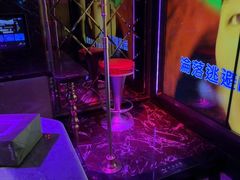 -温莎KTV(珠江路店)