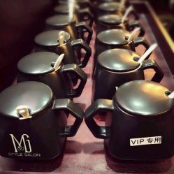 -BM SALON
