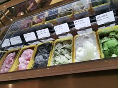 -东方滨江大酒店·滨江厅